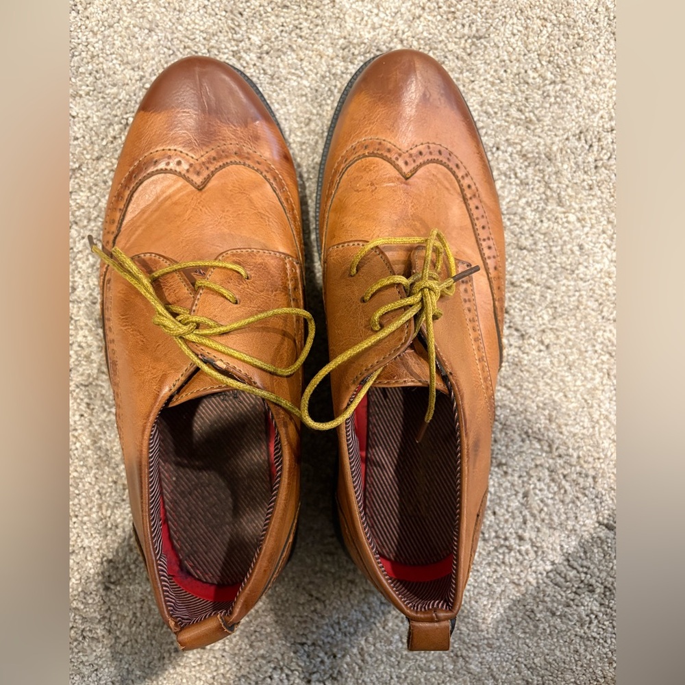 Sedagatti Wingtip Oxford Men’s Golf Shoes, Size 8.5